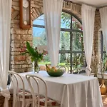 Eufemia Villa