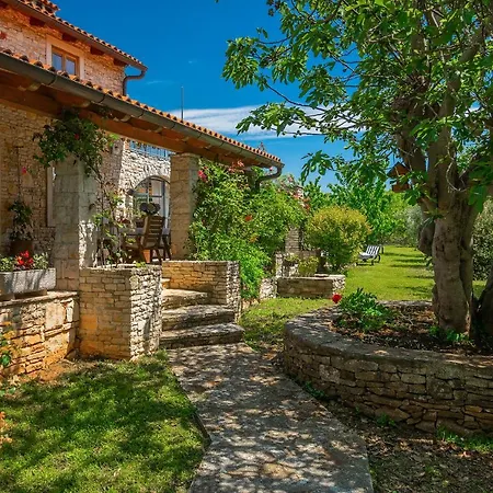 Villa Eufemia *